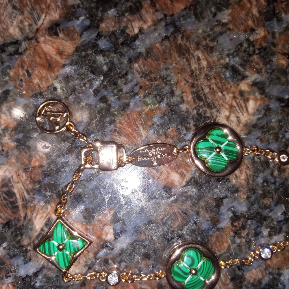 Elegant Gold and Green Bracelet
